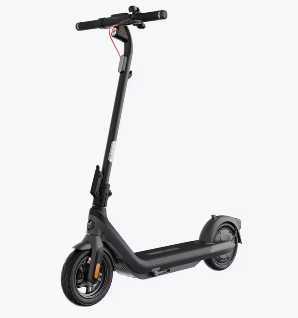 Ninebot Kickscooter e2 Pro, Fietsen en Brommers, Ophalen, Zo goed als nieuw, Elektrische step (E-scooter), Ninebot