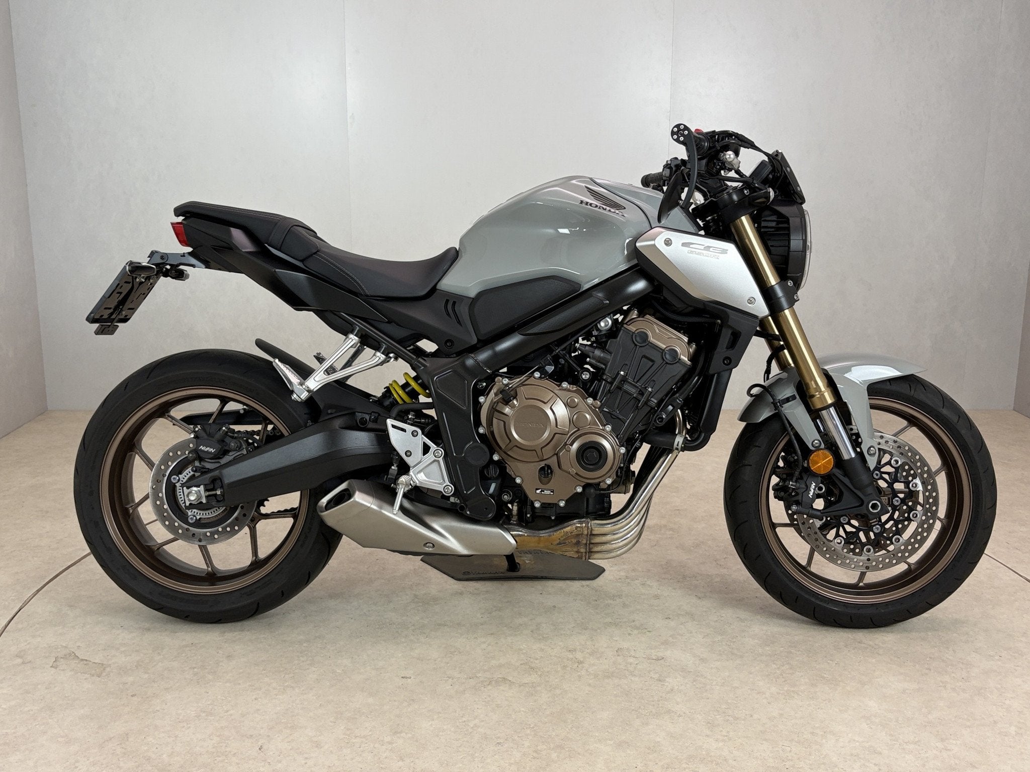 Honda CB 650 R ABS (bj 2021), Cco@honda-eu.com, Stroombaan 4
1181 VX  Amstelveen, Honda Motor Europe Ltd, Bedrijf