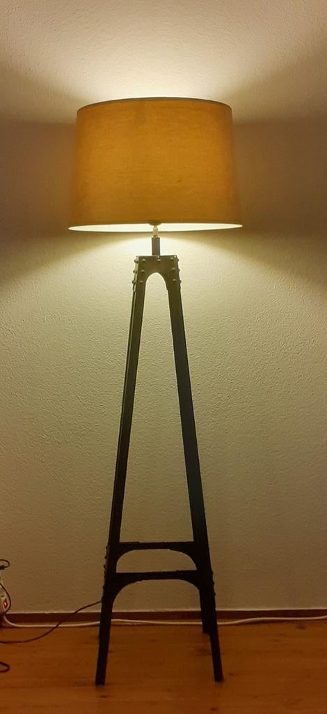 Industriële Vloerlamp met Stoffen Kap, Huis en Inrichting, Ophalen, Gebruikt, Stof, 150 tot 200 cm