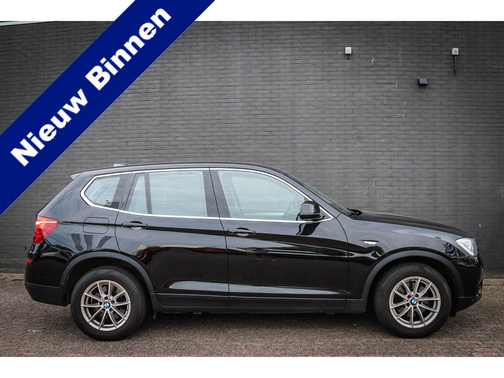 BMW X3 sDrive20i Executive Net binnen-Nu al te bezichtigen, Automaat, Achterwielaandrijving, Gebruikt, 4 cilinders