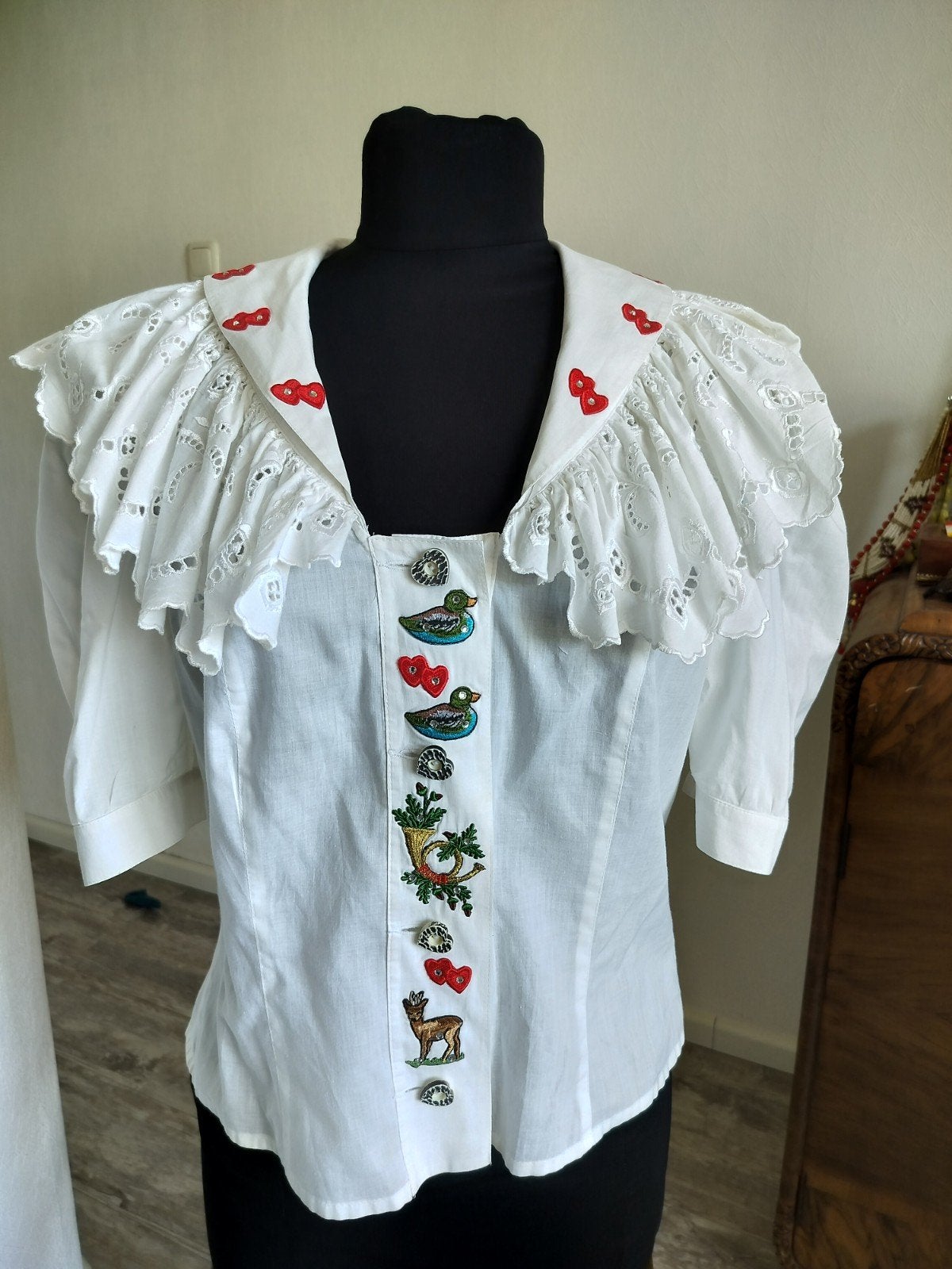 Vintage blouse. Folklor. Katoen. Borduurwerk, Ophalen of Verzenden, Zo goed als nieuw, Maat 38/40 (M)
