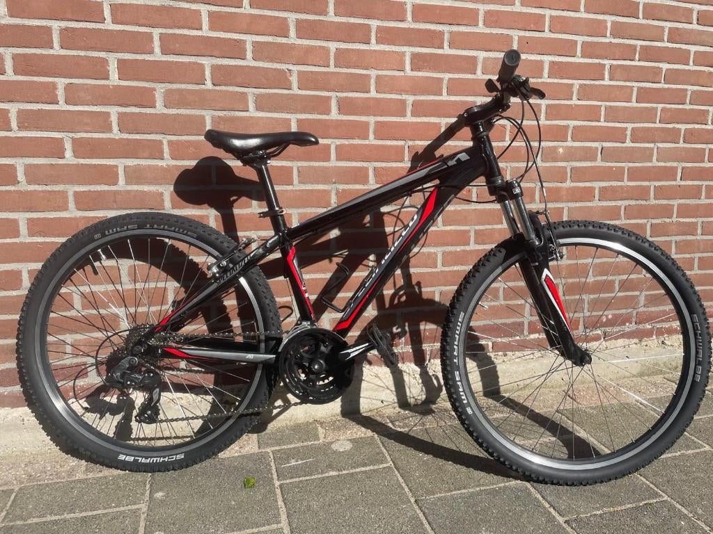 Specialized Hardrock S/15.5ins 40cm, Fietsen en Brommers, Fietsen | Mountainbikes en ATB, Gebruikt, Hardtail, Velgrem, Ophalen