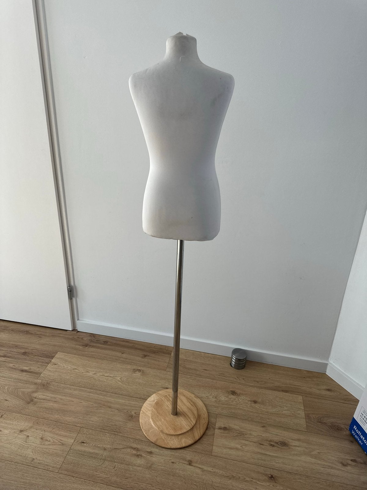 Pas pop standaard - ideaal voor presentatie, Verzenden, Gebruikt, Hout, Volwassenen