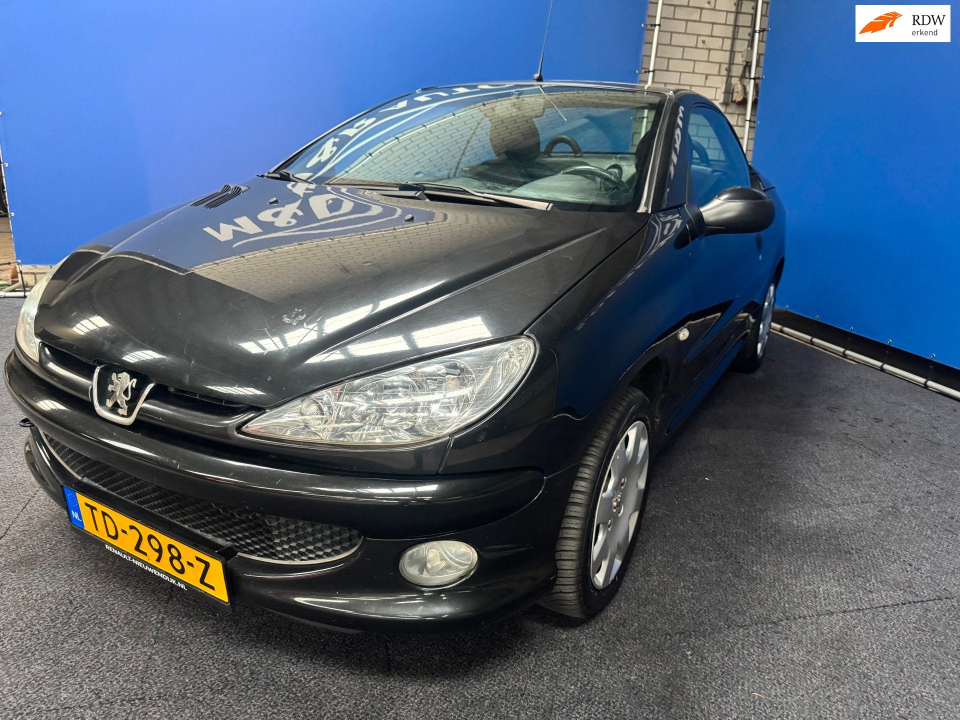 Peugeot 206 CC 1.6-16V Nieuwe APK, Voorwielaandrijving, Stof, Gebruikt, Verwarmde buitenspiegels
