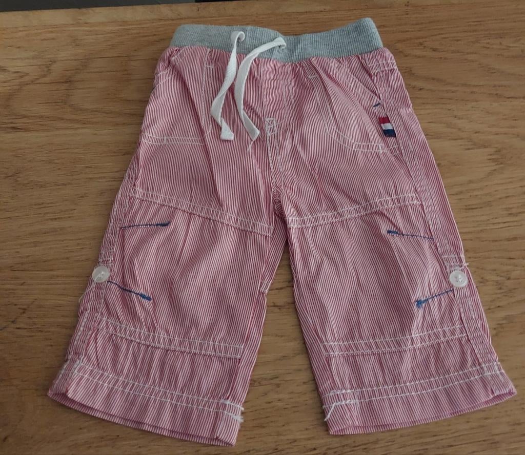 Babybroekje rood gestreept - Maat 56, Ophalen, Zo goed als nieuw, Jongetje, Broekje