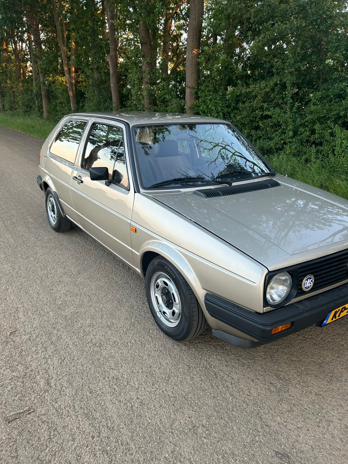 Volkswagen Golf C Mk2 1.6 Automaat 1984 showauto 3e eigenaar, Auto's, 74 pk, 4 cilinders, Beige, 1200 kg