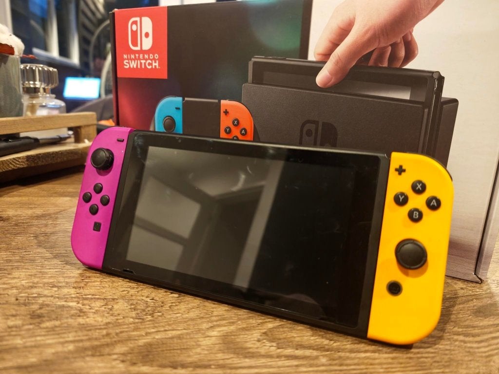 Nintendo Switch V1 Unpatched Complete Set, Spelcomputers en Games, Ophalen, Gebruikt, Met 2 controllers, Switch Original
