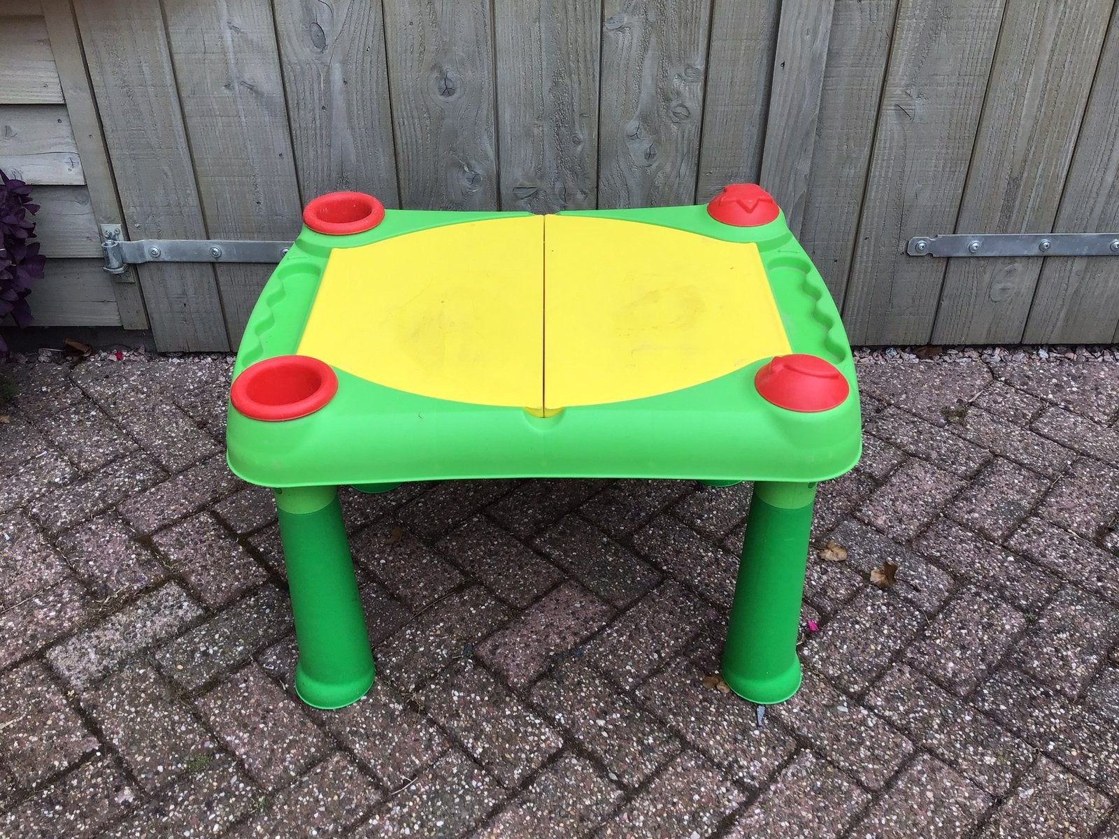 Leuk buitenspeelgoed; handige zand en water tafel, Kinderen en Baby's, Speelgoed | Buiten | Zandbakken, Ophalen, Gebruikt