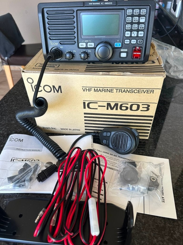 ICOM Marifoon IC-M603, Watersport en Boten, Navigatiemiddelen en Scheepselektronica, Ophalen of Verzenden, Nieuw, Communicatie