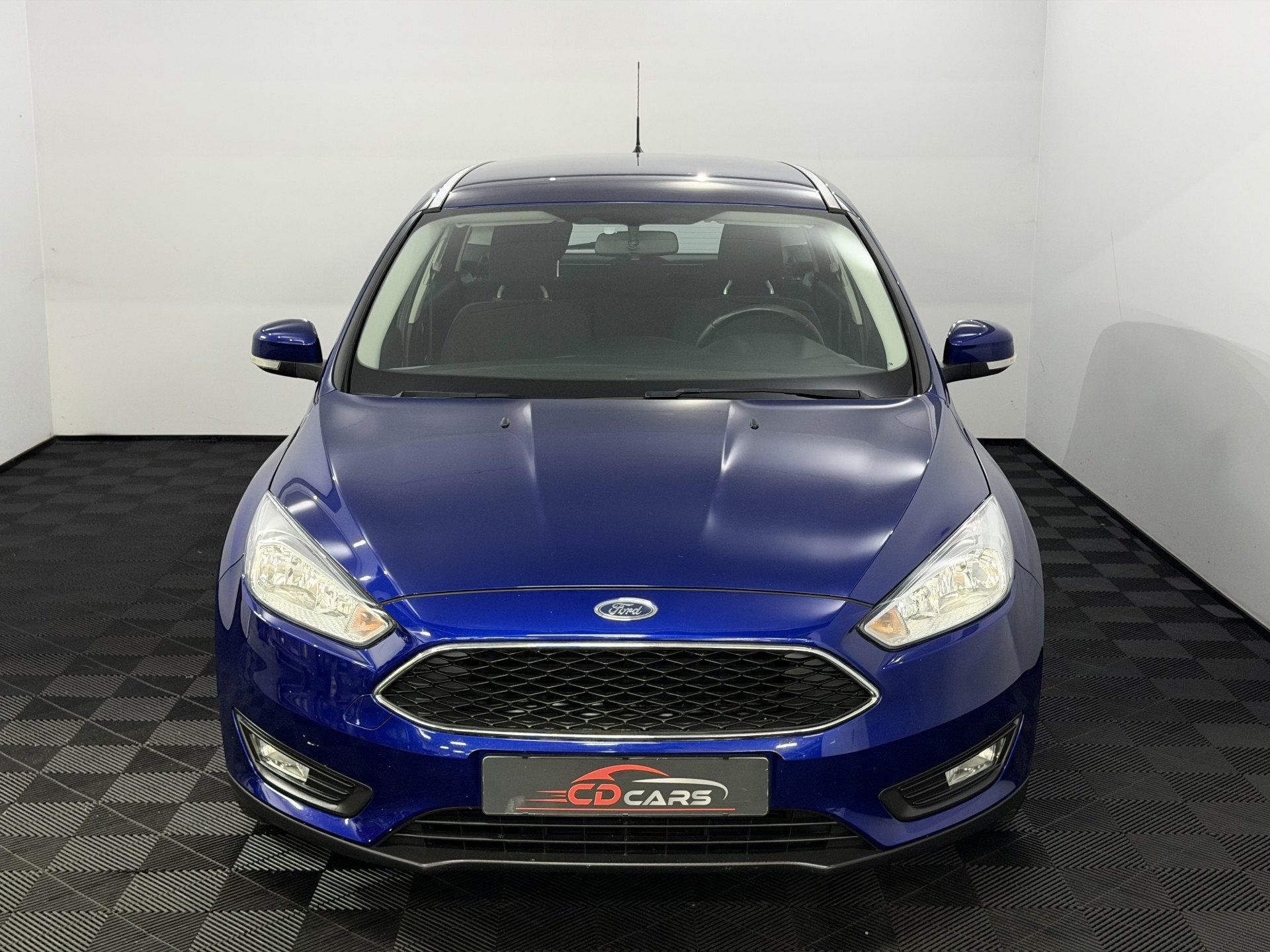 Ford FOCUS Wagon 1.0 Trend Edition Apple carplay, Parkeersen, Gebruikt, Euro 6, Blauw, Origineel Nederlands