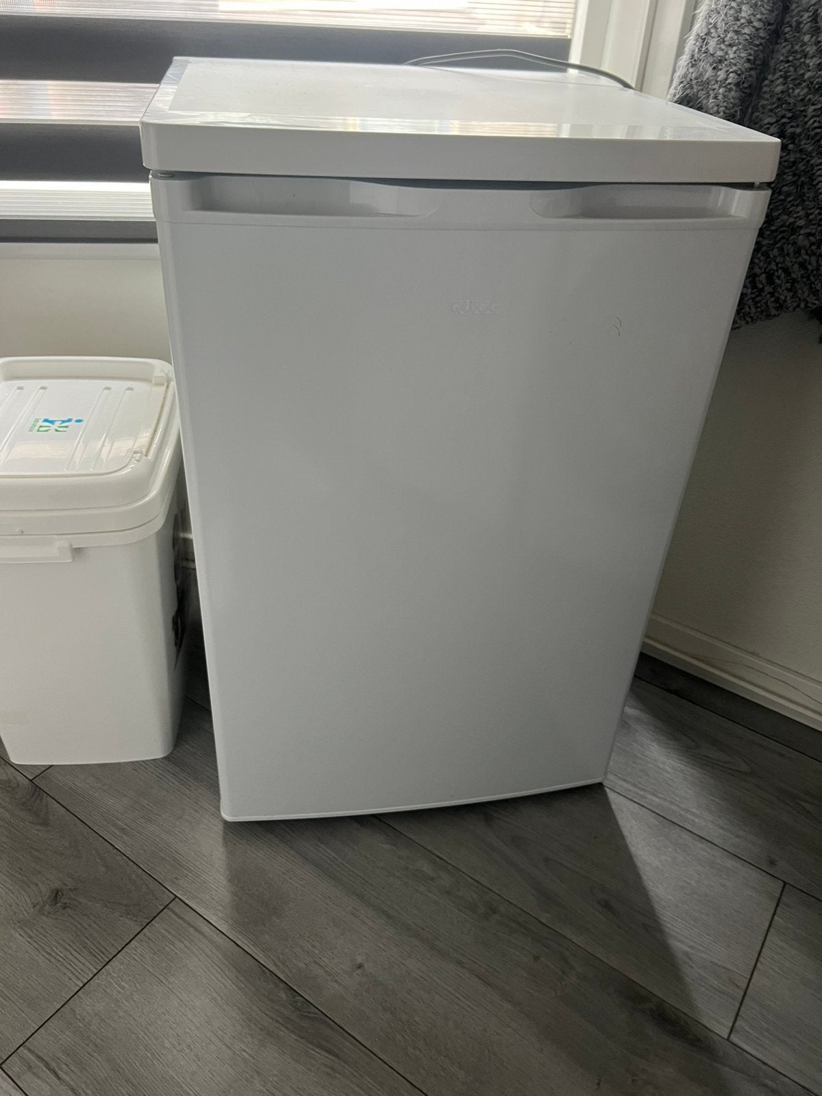 Compacte koelkast zonder vriesvak - Ideaal voor kleine ruimt, Witgoed en Apparatuur, 85 tot 120 cm, 75 tot 100 liter, Ophalen of Verzenden