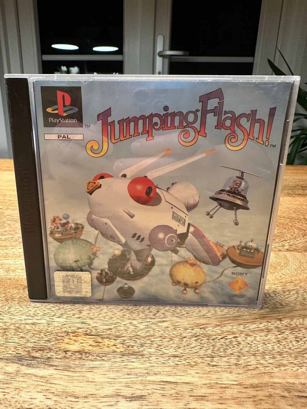 Jumping Flash! 1 (PlayStation 1) - Zeer goede staat, Spelcomputers en Games, 1 speler, Ophalen of Verzenden, Zo goed als nieuw