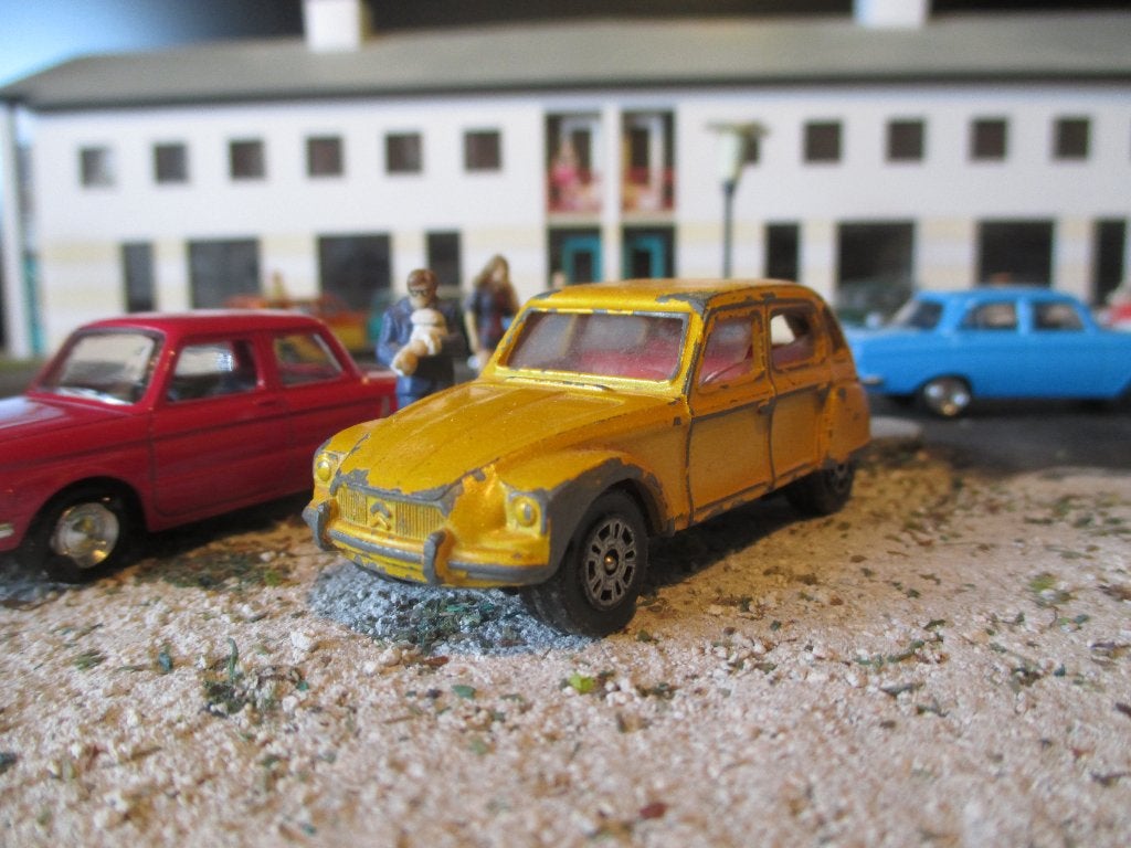 1:64 Citroen Dyane - Corgi Juniors geelmetallic, Ophalen of Verzenden, Gebruikt, Auto