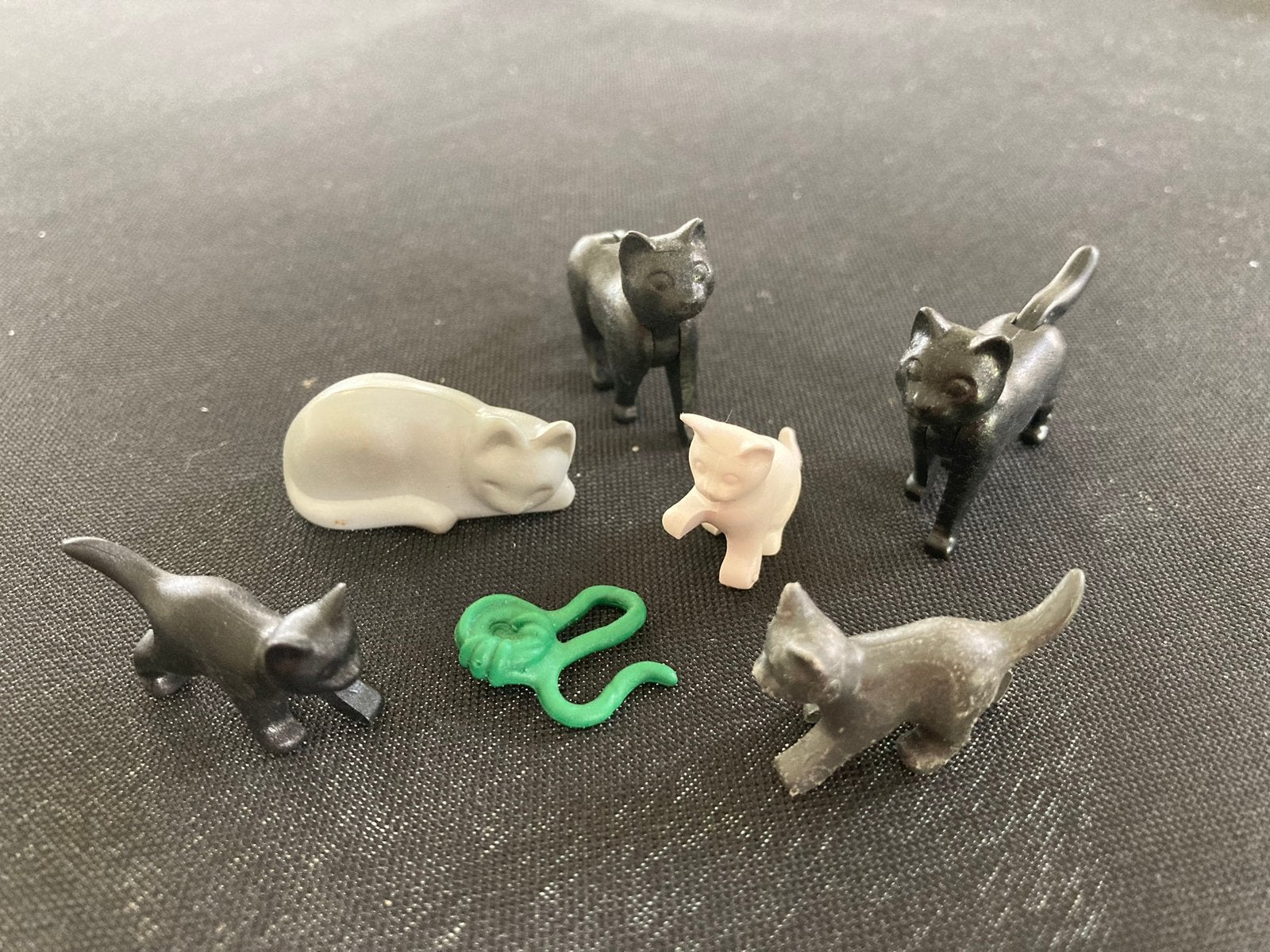 Playmobil poezen met bolletje wol., Ophalen of Verzenden, Zo goed als nieuw