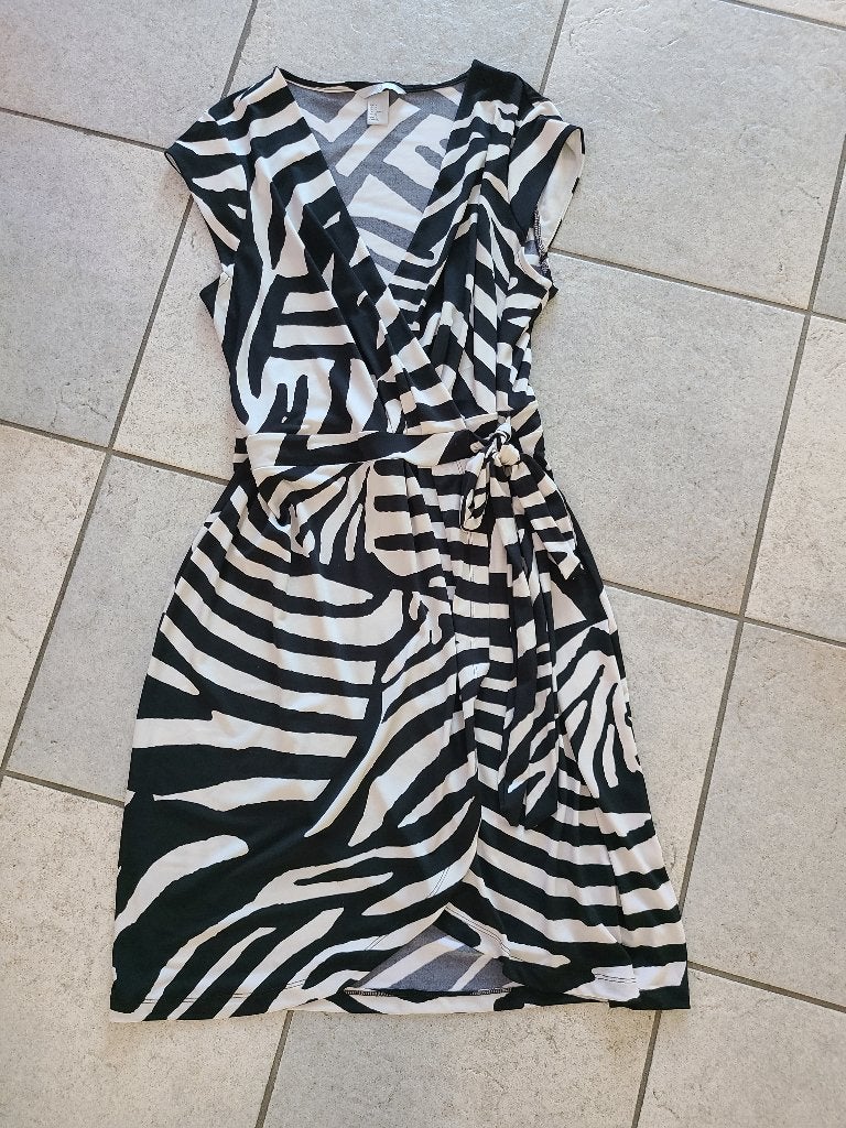 Zwart/witte jurk, H&M, maat M, Maat 38/40 (M), H&M, Meerkleurig, Nieuw