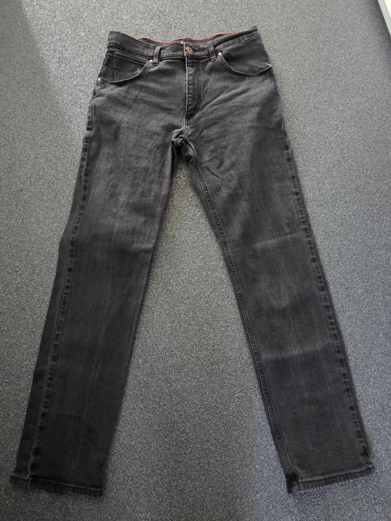 Wrangler greensboro jeans maat 33/34 stonewash black, Zwart, Wrangler, Ophalen of Verzenden, Zo goed als nieuw