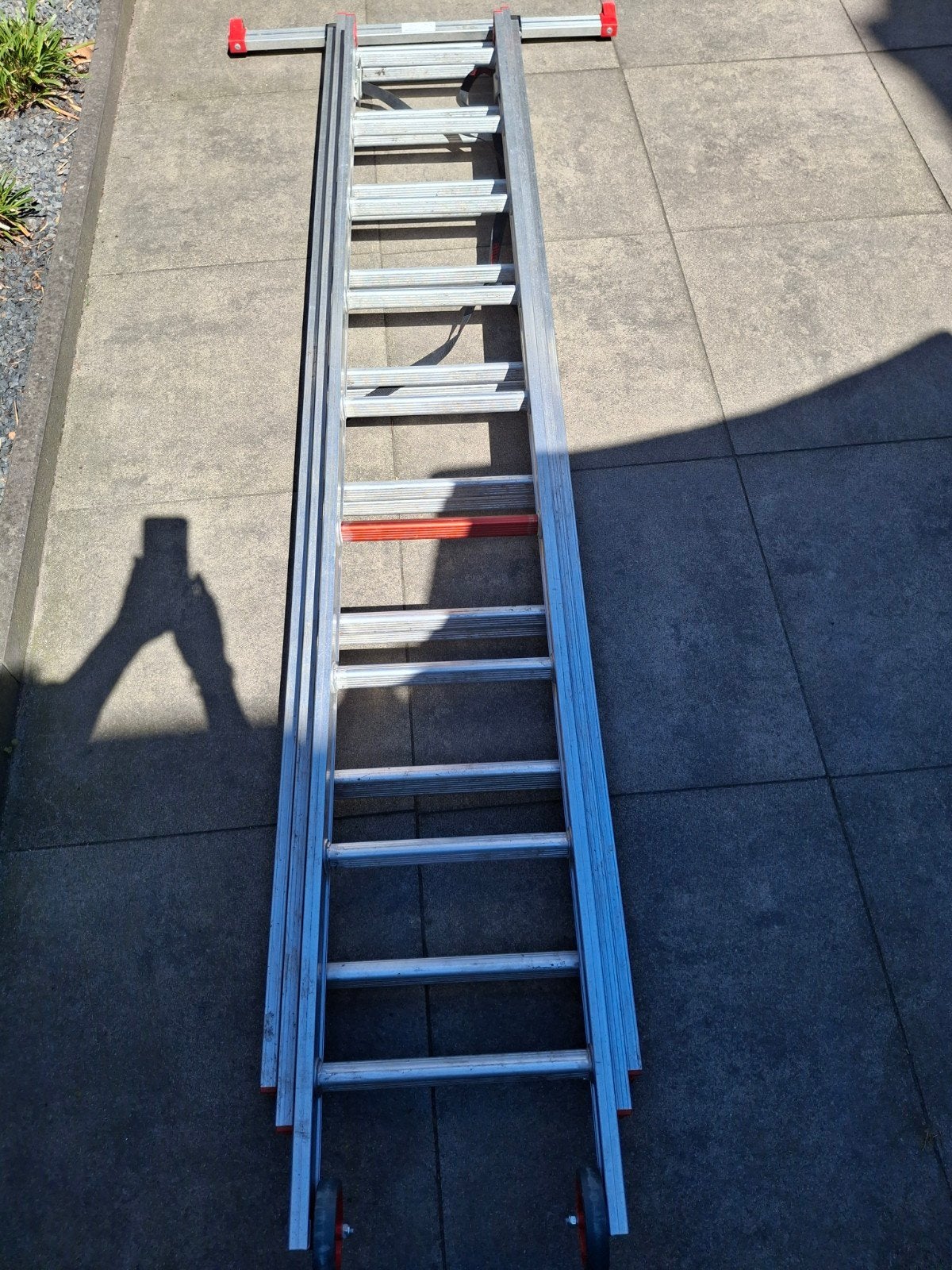 Altrex Stabiliteitsbalk Ladder - Gebruikt, Ophalen, Gebruikt, Ladder, Opvouwbaar of Inschuifbaar
