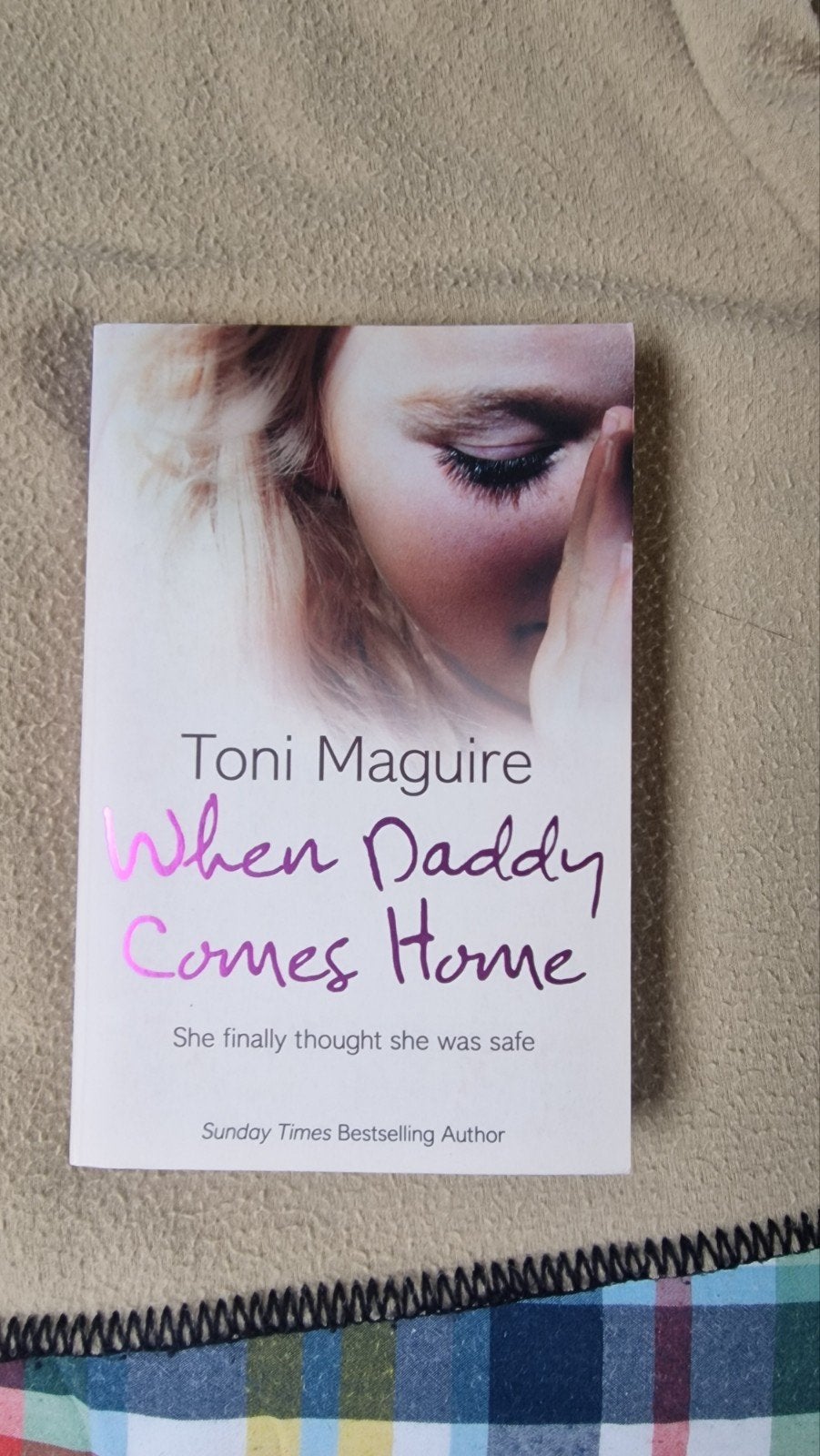When daddy comes home, Ophalen of Verzenden, Gelezen