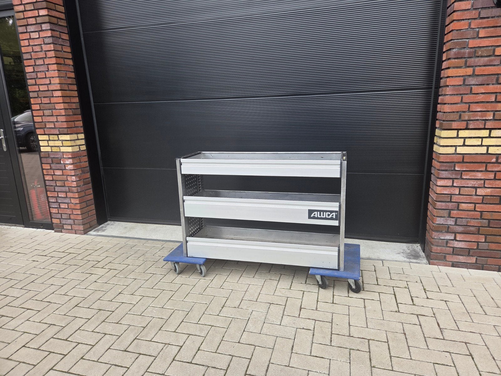 Aluca bedrijfswagen inrichting bedrijfswageninrichting, Ophalen