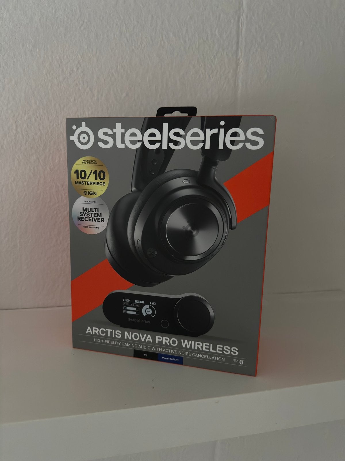 Steelseries Arctis Nova Pro Wireless, Ophalen of Verzenden, Zo goed als nieuw