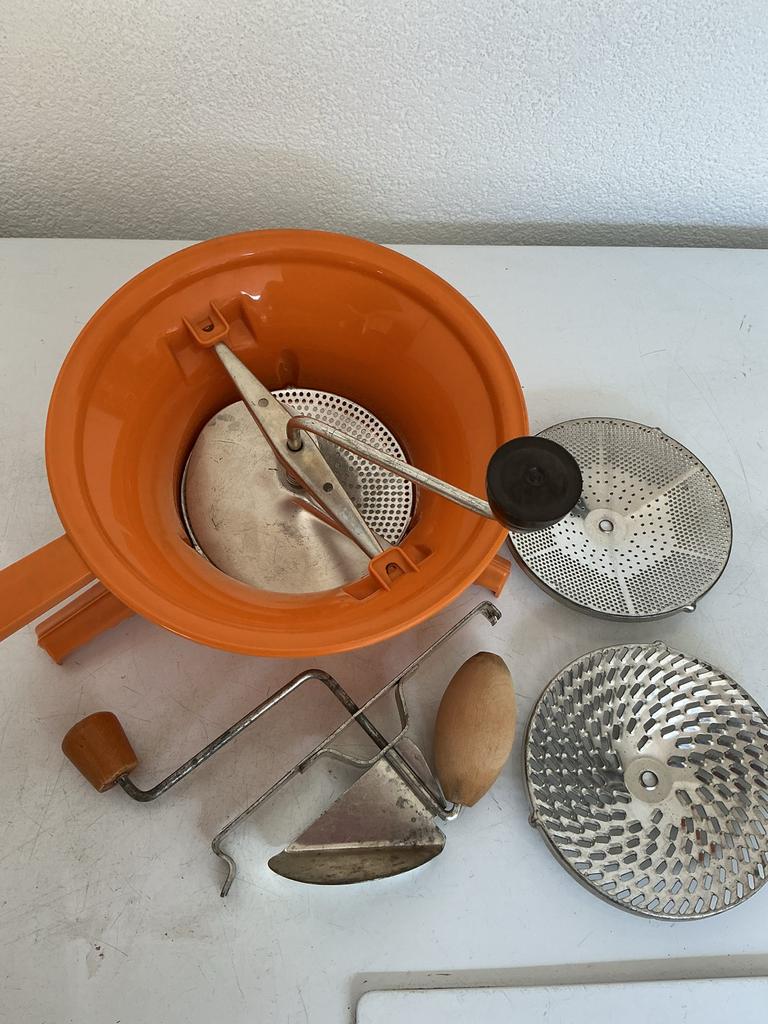 Passe-vite - Oranje roerzeef met meerdere schijven, Ophalen of Verzenden, Metaal, Overige merken, Oranje