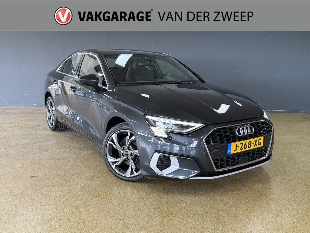 Audi A3 Limousine 30 TFSI Business edition | Carplay | Virtu, Gebruikt, Euro 6, 1200 kg, Bedrijf
