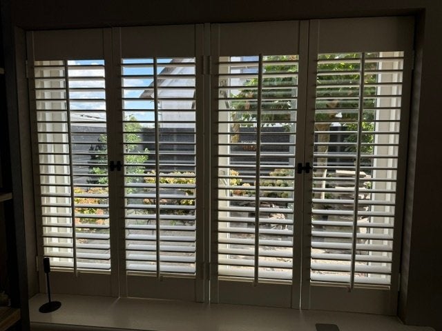 Shutters (diverse maten) €25 per stuk, Ophalen, Zo goed als nieuw