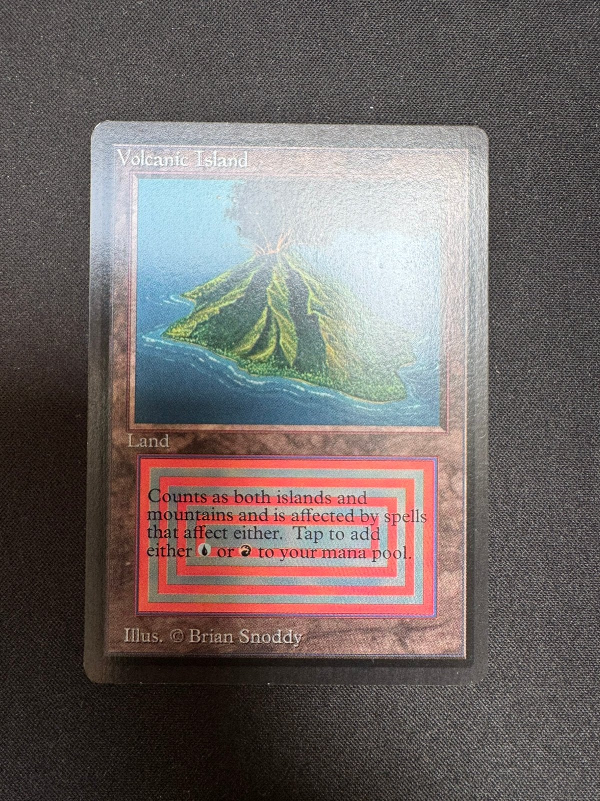 Collectors Edition Volcanic Island, Ophalen, Zo goed als nieuw