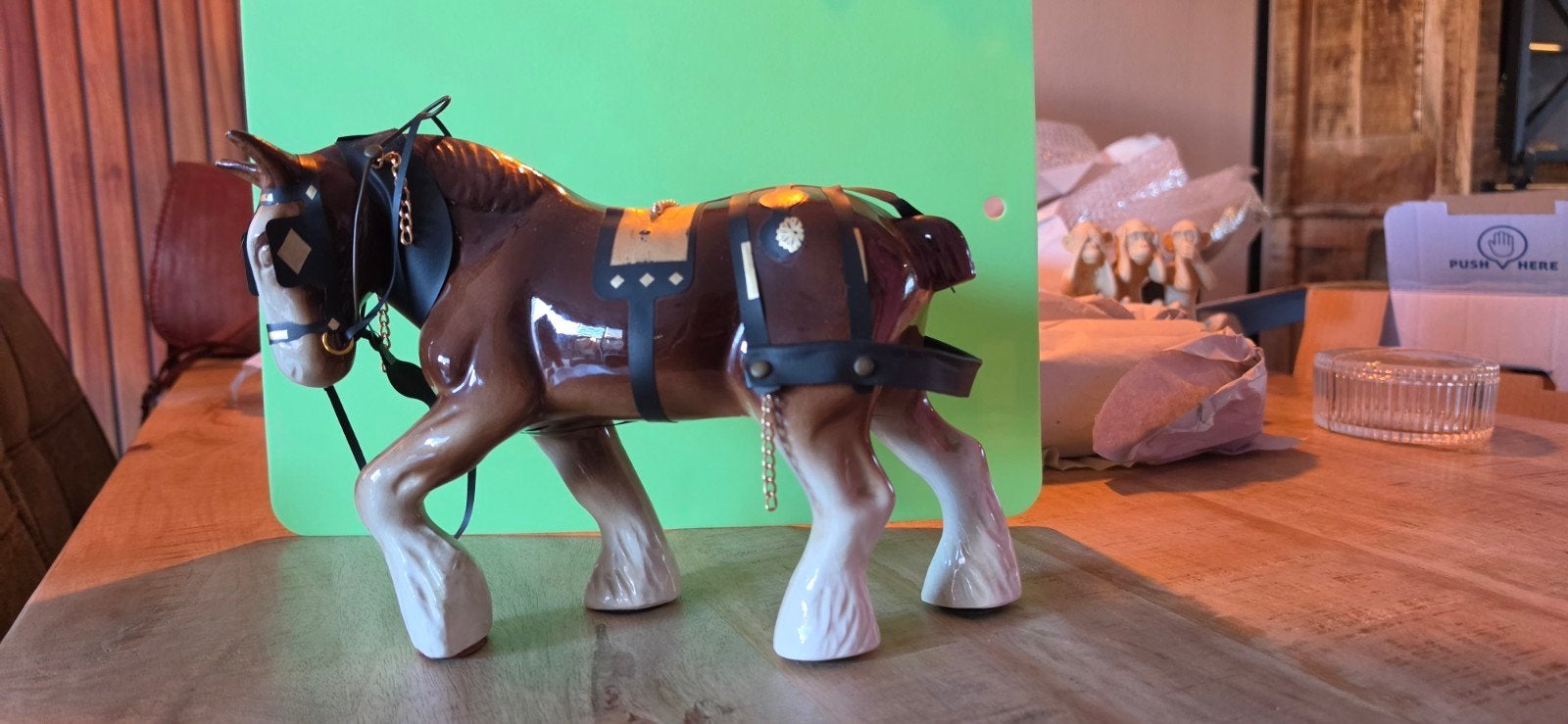Vintage Keramiek Trekpaard met Tuigje - Decoratief Beeld, Ophalen, Gebruikt, Dier