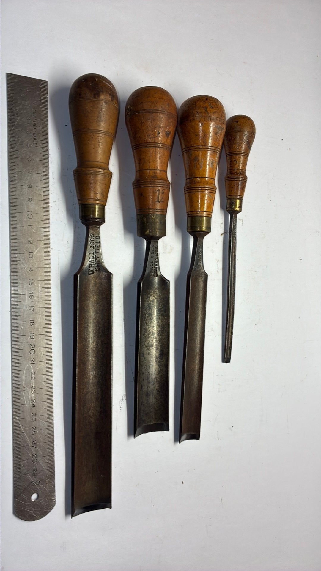 4 sheffield gutsen W.hall, Antiek en Kunst, Antiek | Gereedschap en Instrumenten, Ophalen of Verzenden