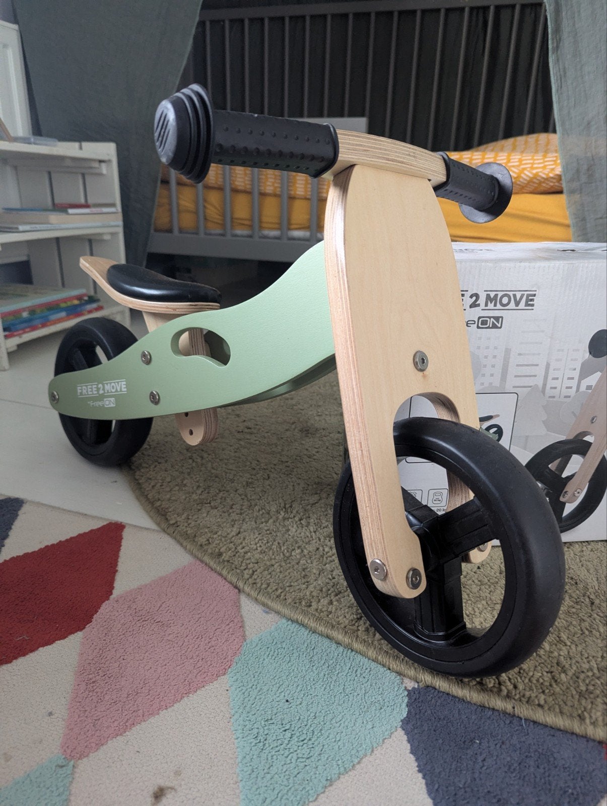 FREE 2 MOVE Rider 2-in-1 Loopfiets en Driewieler, Ophalen, Zo goed als nieuw, Loopfiets
