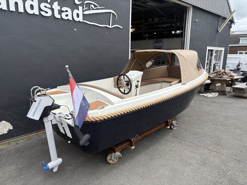 4-Family 490 | ePropulsion | Elektrisch | Sloep | Vaarklaar, Watersport en Boten, Overige typen, Elektrisch, Niet ingevuld, 2 m