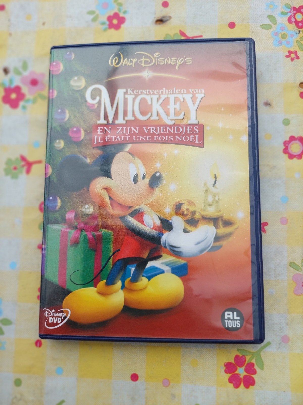 Walt Disney's Kerstverhalen van Mickey en zijn vriendjes, Gebruikt, Alle leeftijden, Nederlands, Ophalen of Verzenden
