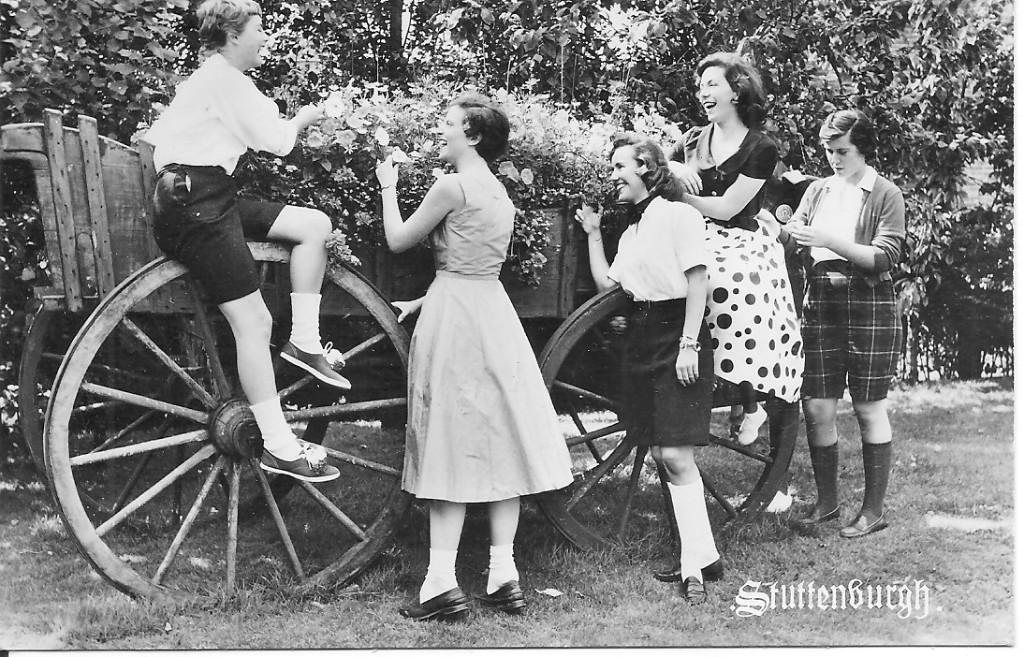 Stuttenburgh   Monnickendam, Ophalen of Verzenden, 1940 tot 1960, Ongelopen, Noord-Holland