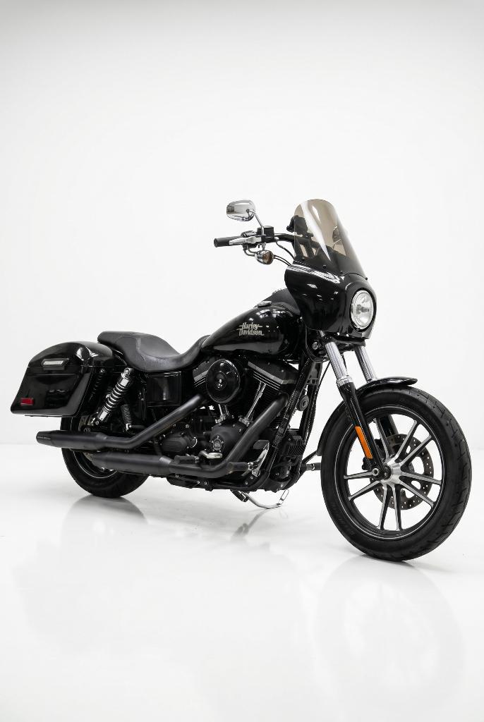 Harley-Davidson Street Bob FXDB 2016 | Full Option 3257miles, 2 cilinders, 1690 cc, Nieuw, Particulier