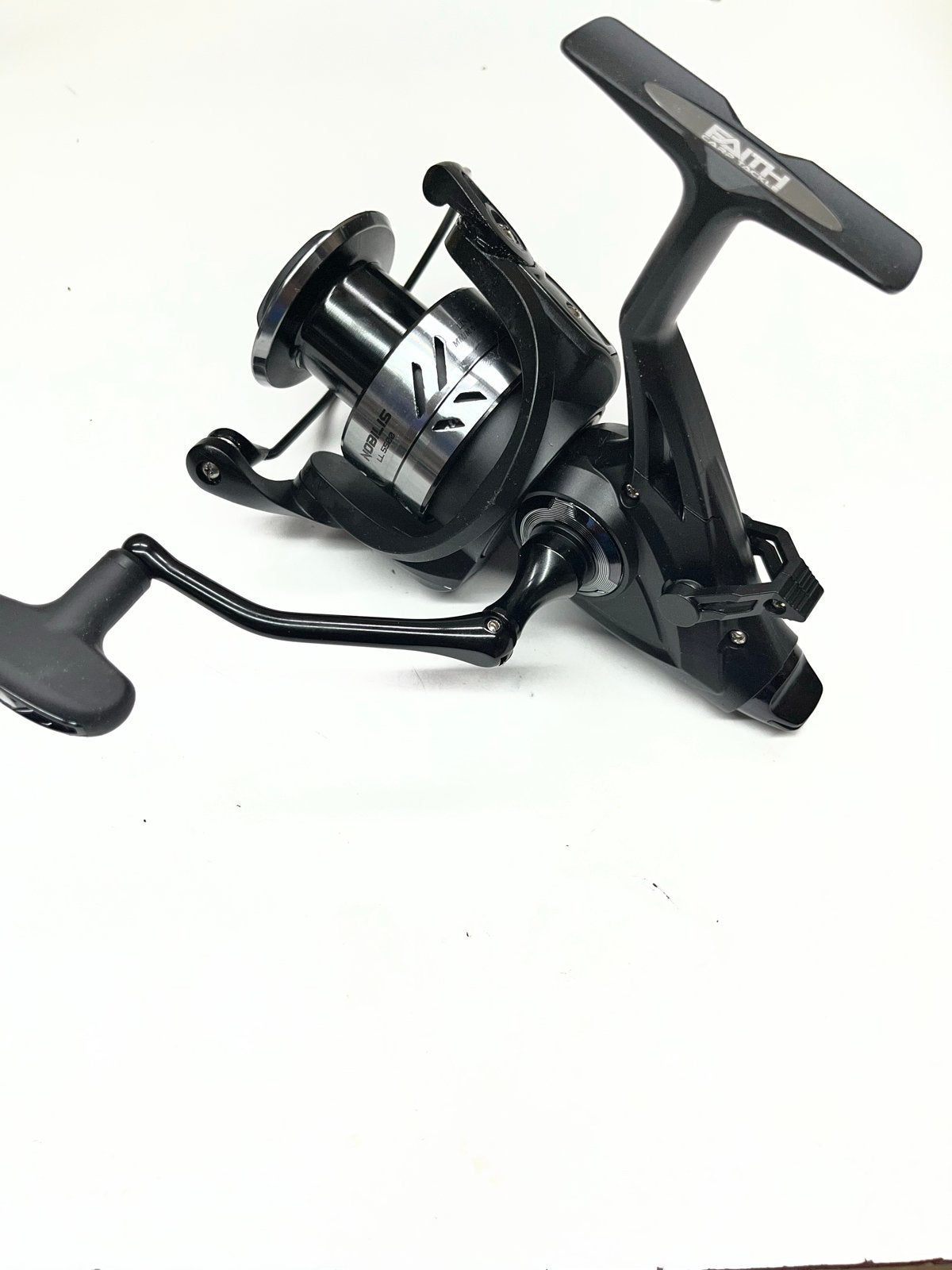 Faith Karpermolen 5500 Baitrunner - Nobilis LL 5500, Watersport en Boten, Hengelsport | Karpervissen, Ophalen of Verzenden, Nieuw