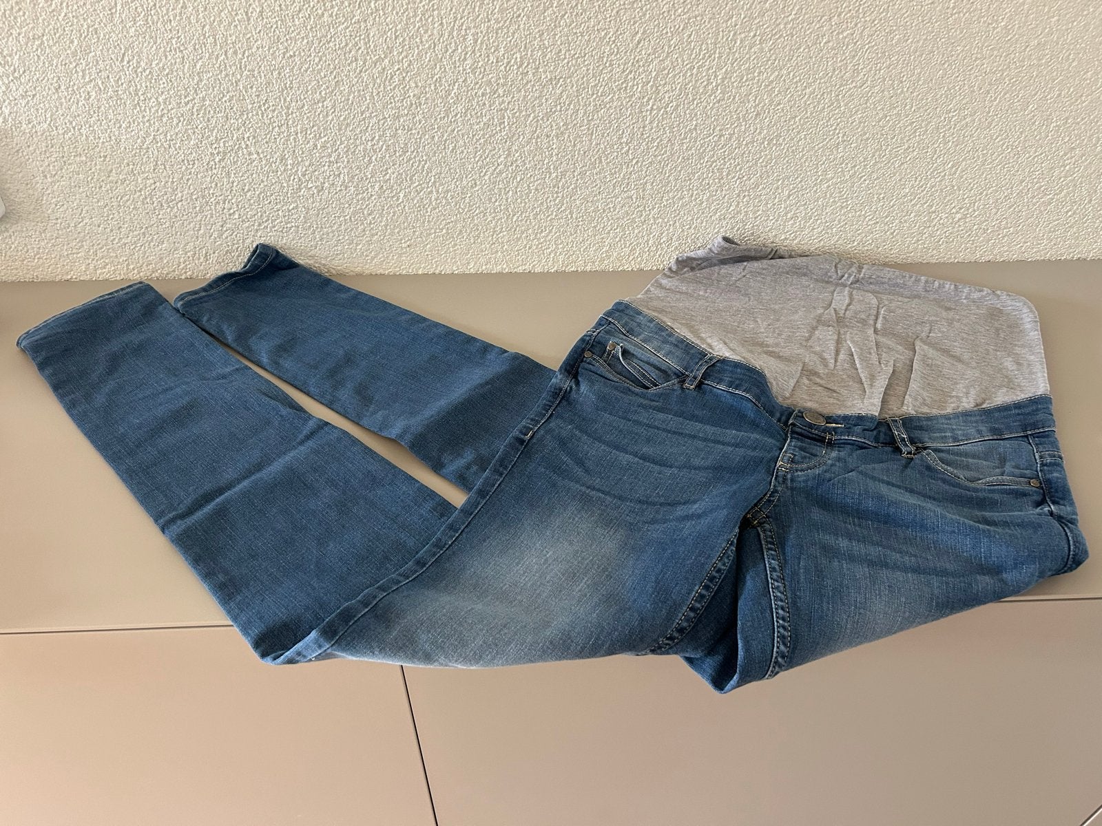 Zwangerschapsbroek Super Skinny Fit Esmara Maat 38, Kleding | Dames, Positiekleding, Ophalen of Verzenden, Zo goed als nieuw, Blauw