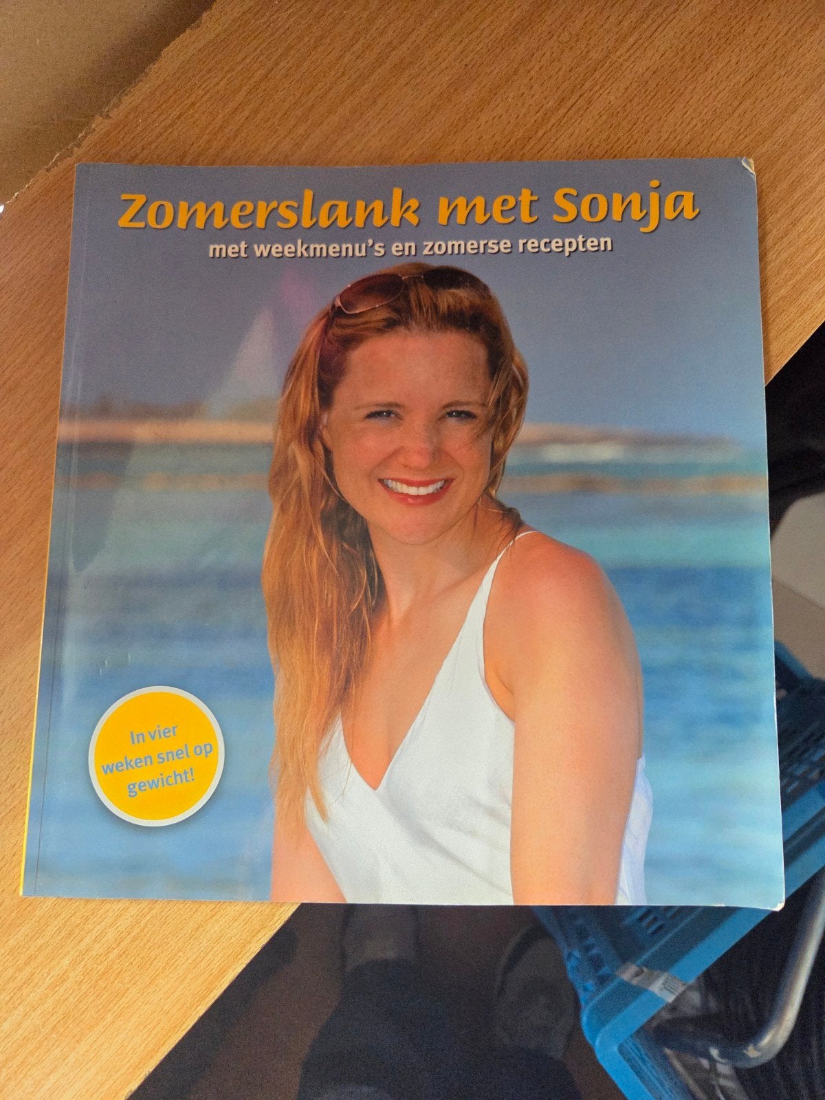 Zomerslank met Sonja: weekmenu's en zomerse recepten, Boeken, Gelezen, Ophalen of Verzenden, Hoofdgerechten, Sonja Bakker