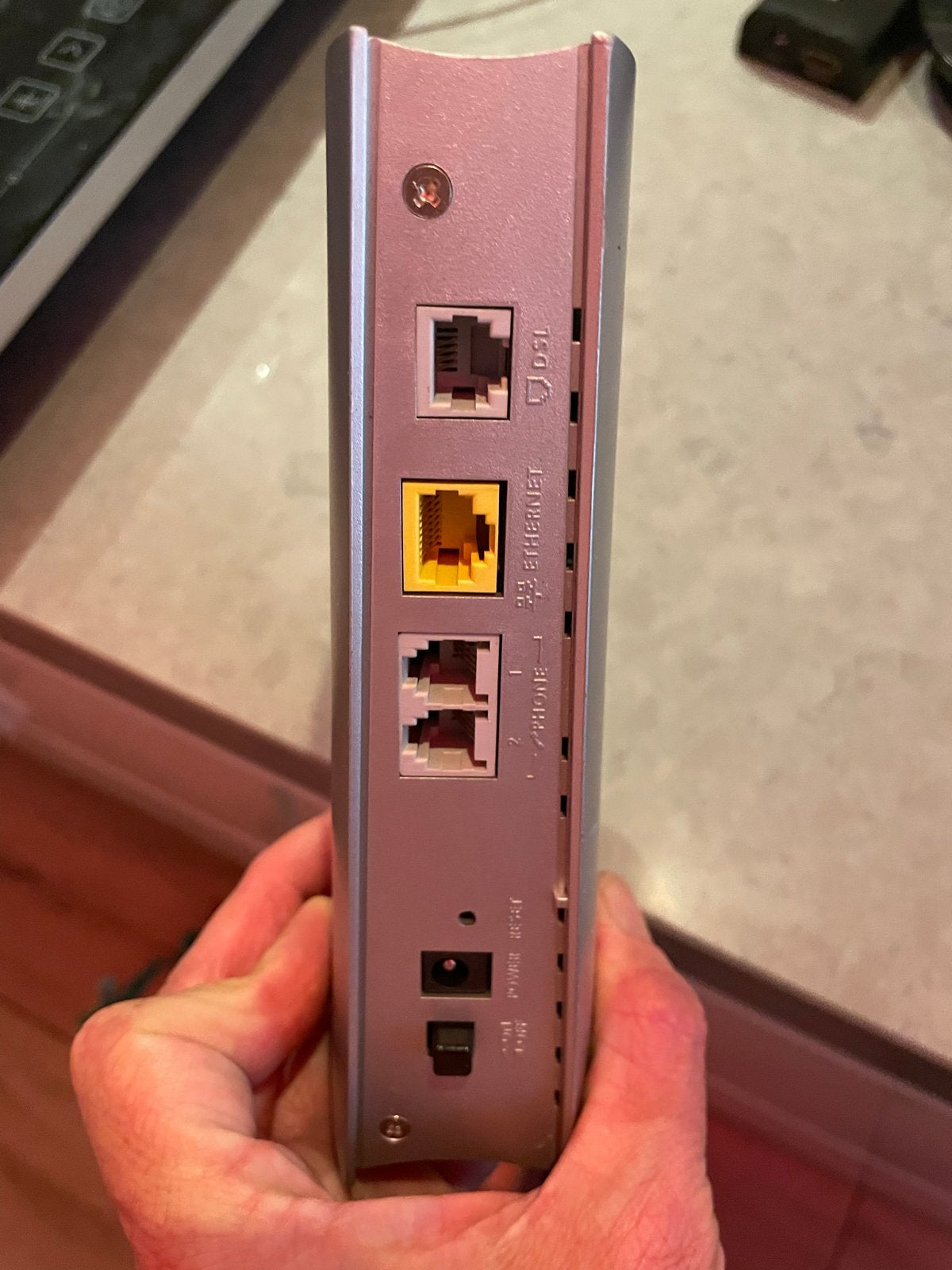 Zyxel P-2608-D1A Router met modem, Computers en Software, Routers en Modems, Ophalen of Verzenden, Gebruikt, Router met modem
