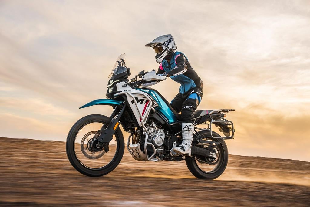 ️CFMOTO 450 MT UIT VOORRAAD LEVERBAAR! ️, Motoren, Motoren | CFMOTO, 2 cilinders, Bedrijf, Onbekend, 449 cc