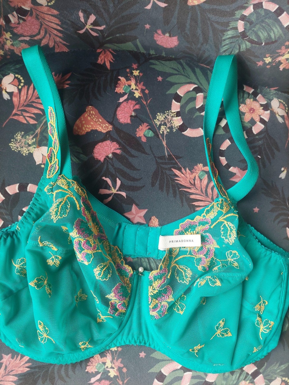 Prima Donna lingeriesetje bh 80E + string 44 turquoise kant, Prima Donna, Ophalen of Verzenden, Blauw, Setje