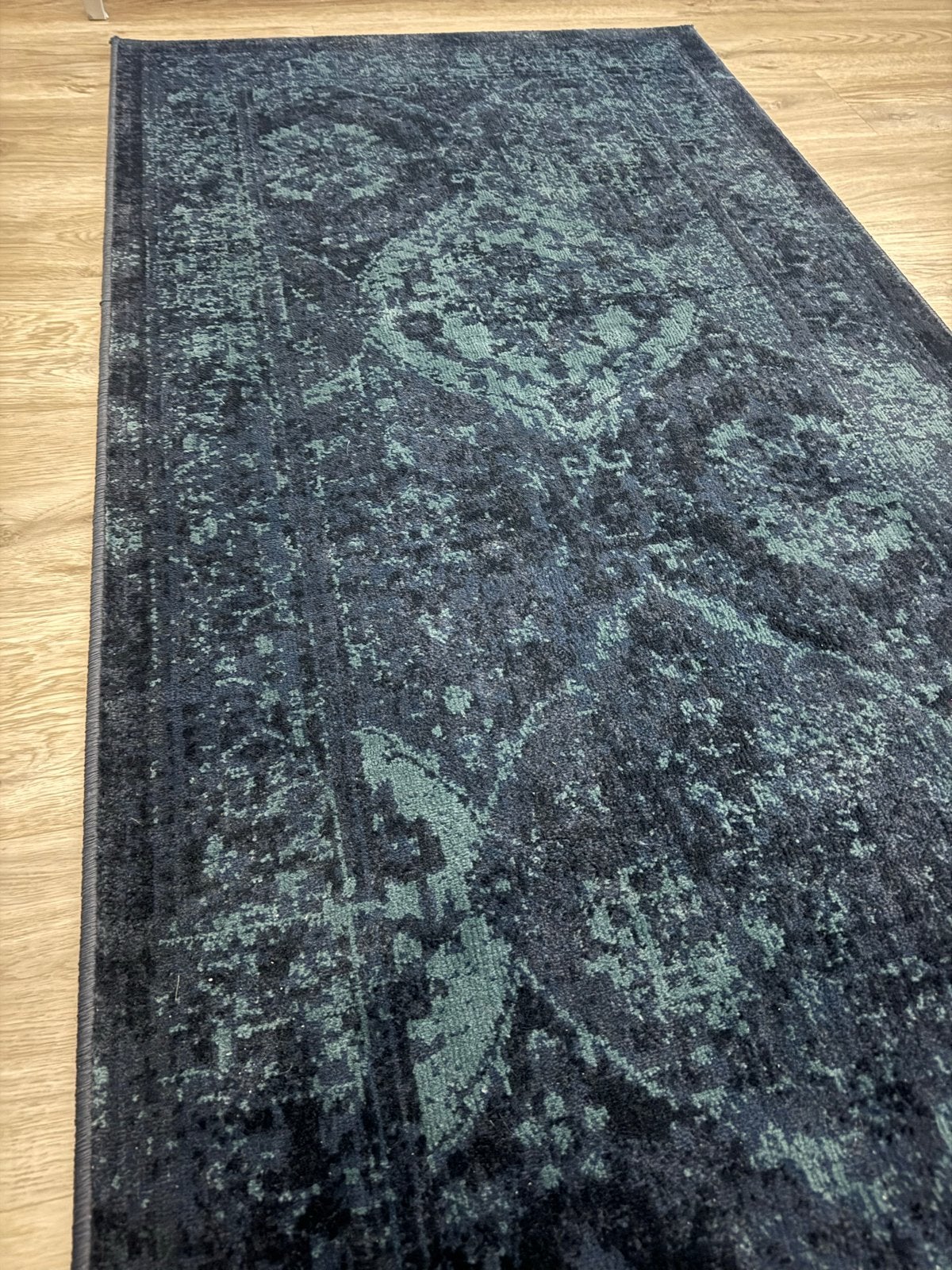2x Donkerblauw tapijt met patroon - 180 x 80 cm, Ophalen, Blauw, 50 tot 100 cm, Zo goed als nieuw