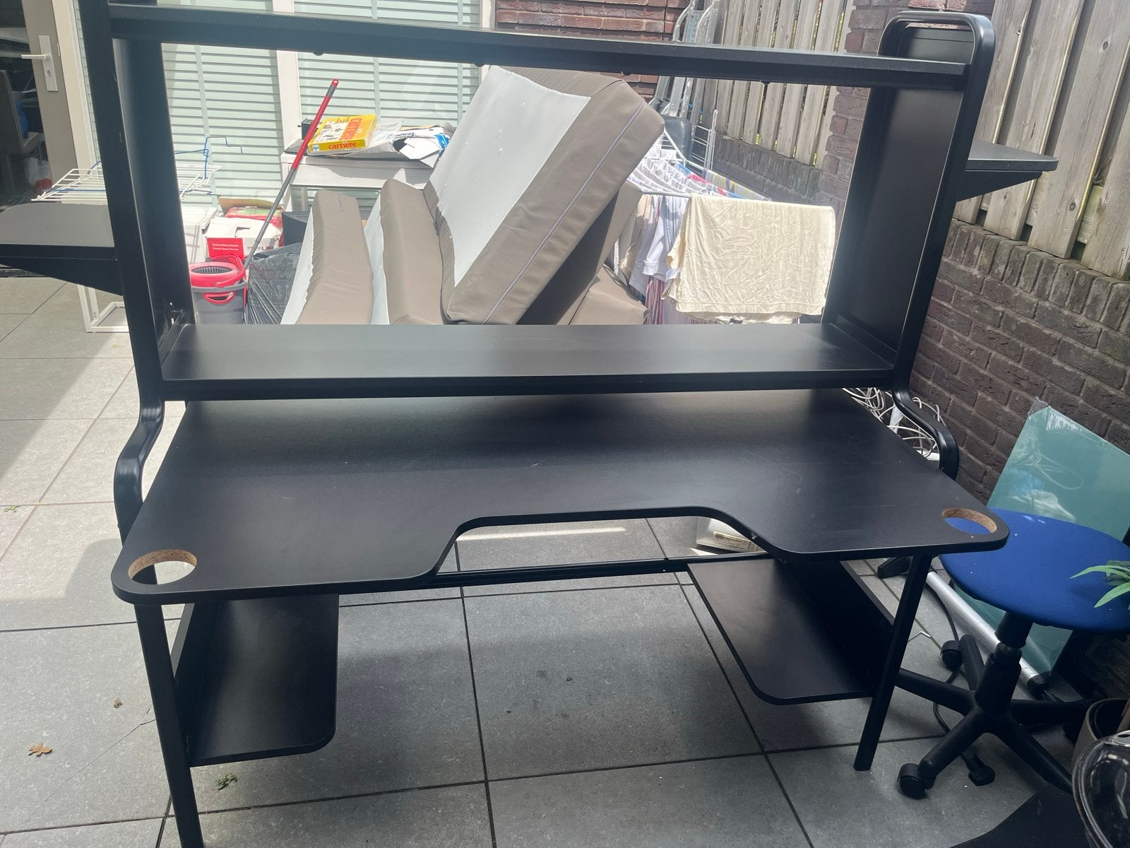 Zwart Gaming Bureau met Opbergruimte en Kabelmanagement, Huis en Inrichting, Bureaus, Ophalen, Gebruikt, Spaanplaat of MDF, Modern