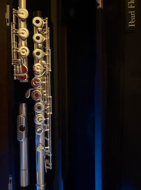 Pearl Dwarsfluit F665RBE-HC, Ophalen of Verzenden, Zo goed als nieuw, Dwarsfluit, Met koffer of tas