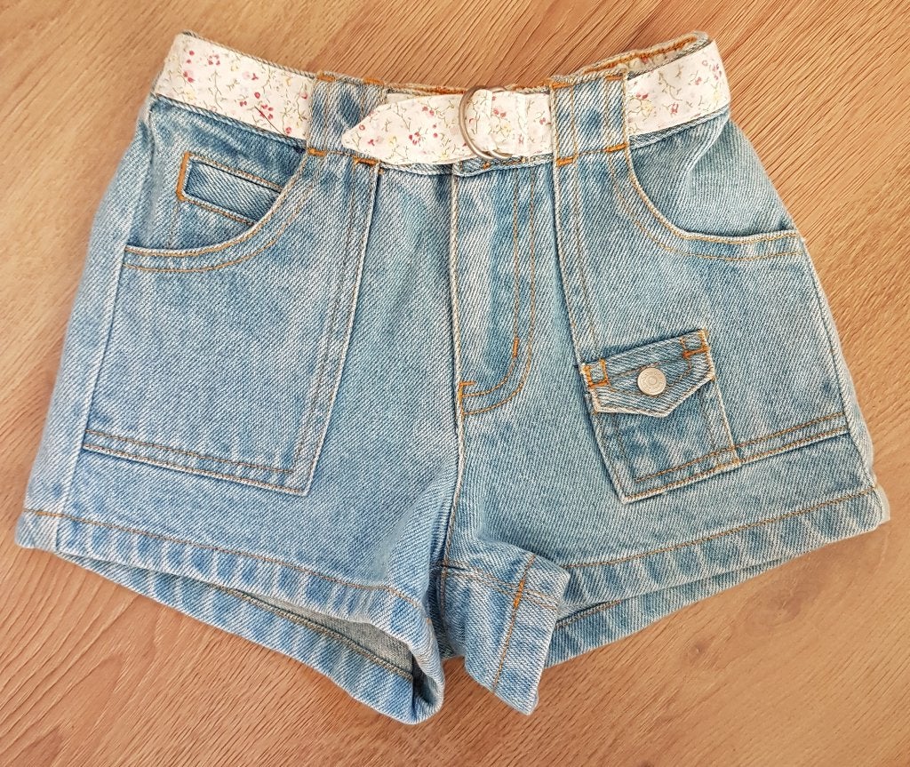 GAP denim short met riem maat 68/74 NIEUW (1927) a, Kinderen en Baby's, Babykleding | Maat 68, Broekje, Meisje, Nieuw, Ophalen of Verzenden
