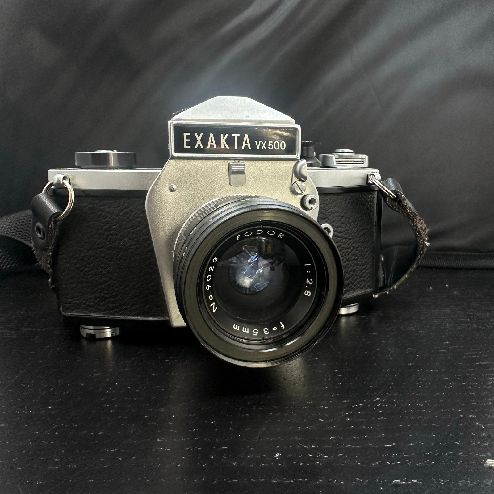 Exakta VX500 Spiegelreflexcamera + Fodor 35mm f/2.8 lens, Audio, Tv en Foto, Fotocamera's Analoog, D, Spiegelreflex, Ophalen of Verzenden