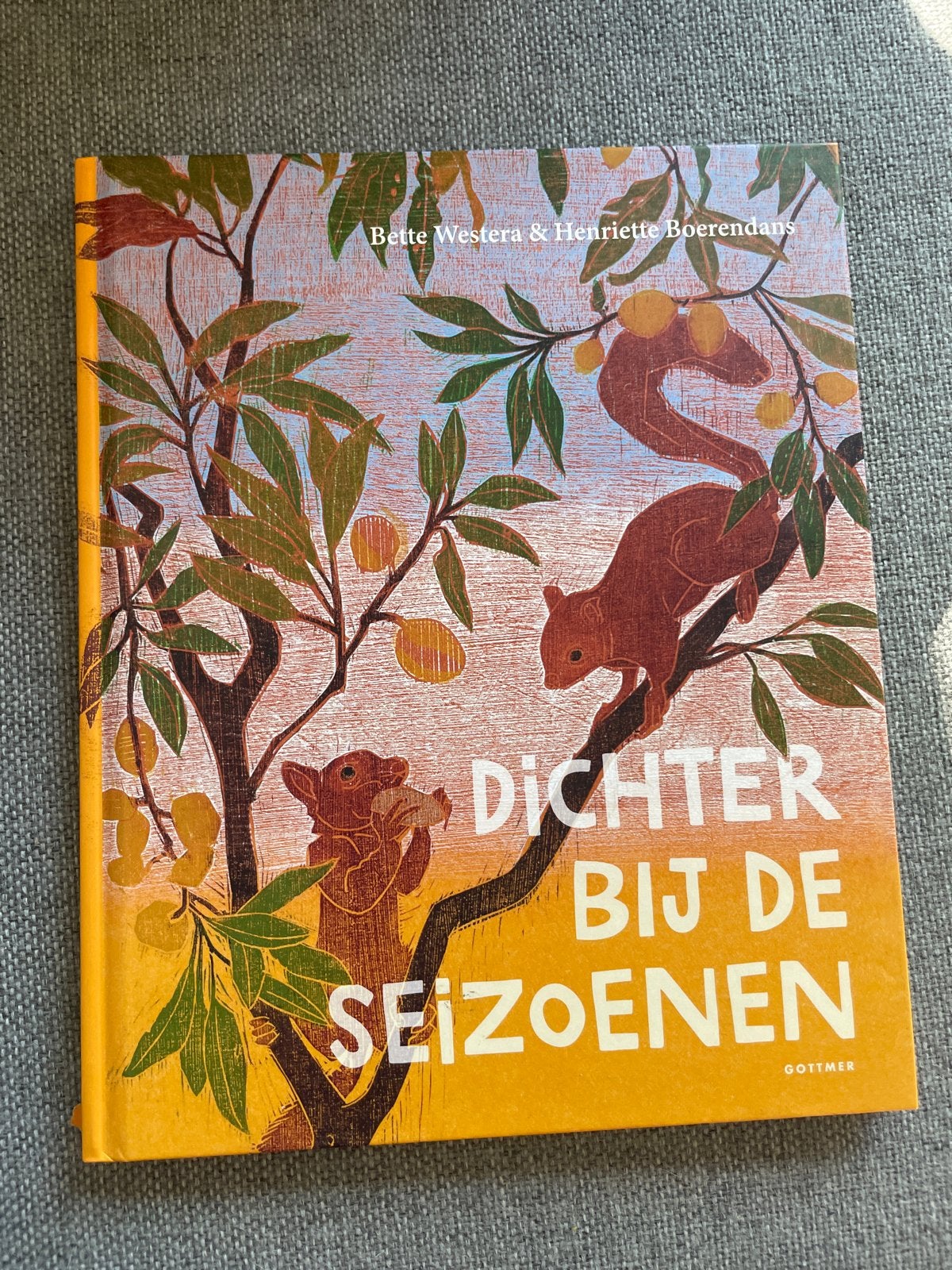 Dichter bij de seizoenen -Hardcover, Ophalen of Verzenden, Zo goed als nieuw, Non-fictie