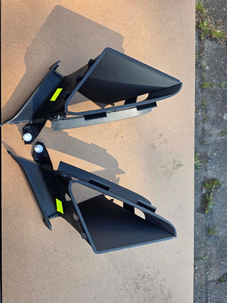 VW Golf MK7 A-stijl afdekpaneel links en rechts, Auto-onderdelen, Carrosserie en Plaatwerk, Volkswagen, Ophalen of Verzenden, Spatbord