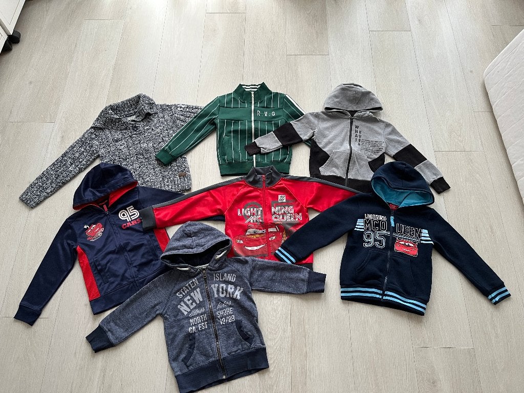 ** 7x Vest Vesten Vestjes Jongen H&M Ravagio Mt 116, 122 **, Trui of Vest, Nieuw, Ophalen of Verzenden, Jongen