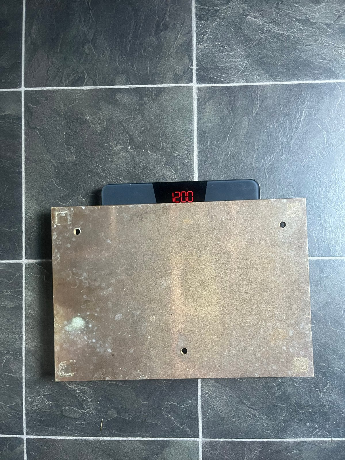 12kg Massief Bronzen oude laboratorium voet, 44x30, 1 cm dik, Ophalen of Verzenden, Brons
